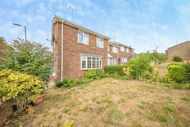 Avon Way, COLCHESTER, photo 1