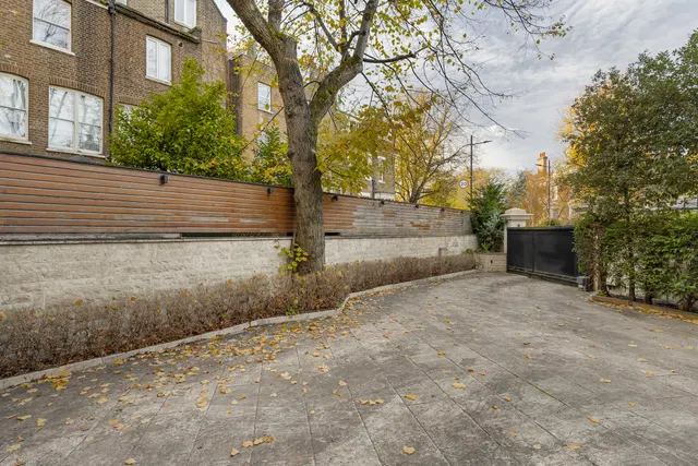 Addison Crescent, Kensington, W14, photo 2
