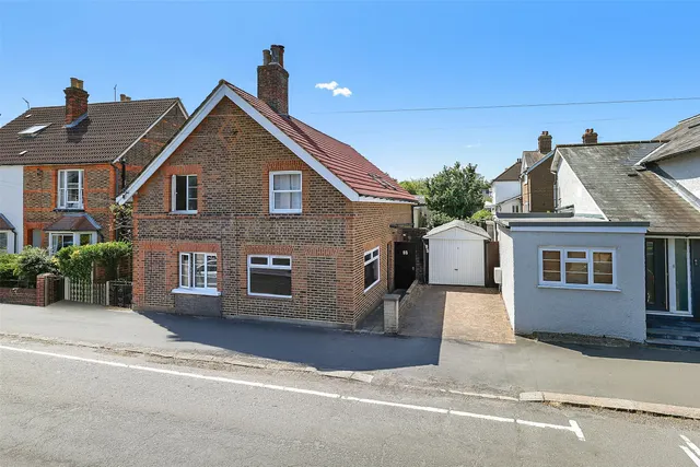Nutley Lane, Reigate, RH2, photo 3