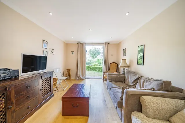 Brompton Park Crescent, Fulham, SW6, photo 2