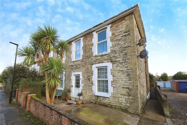 Trinity Street, Ryde, PO33, photo 1