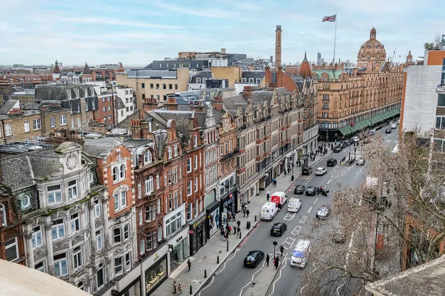 Knightsbridge, London, SW1X, photo 1