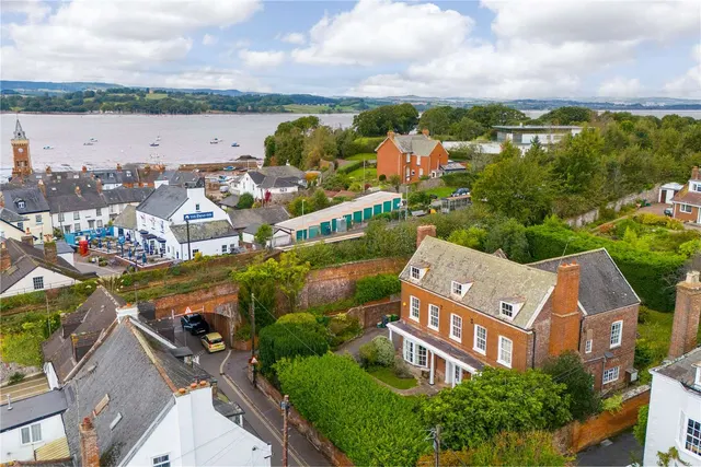 Photo 3 — The Strand, Lympstone, Exmouth, Devon, EX8 5JW