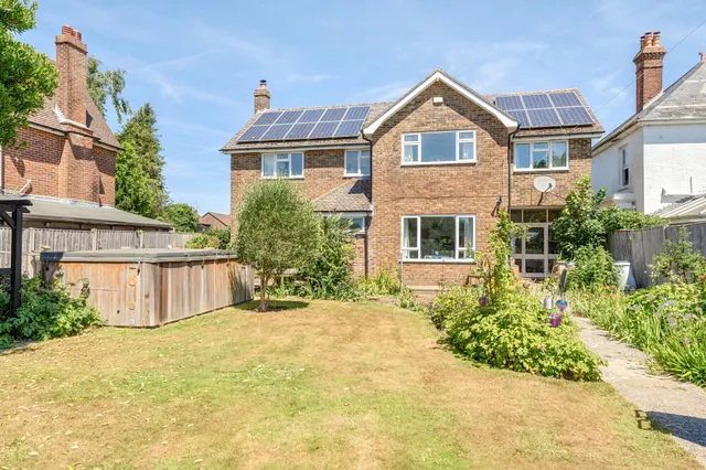 Ham Lane, Emsworth, PO10, photo 1