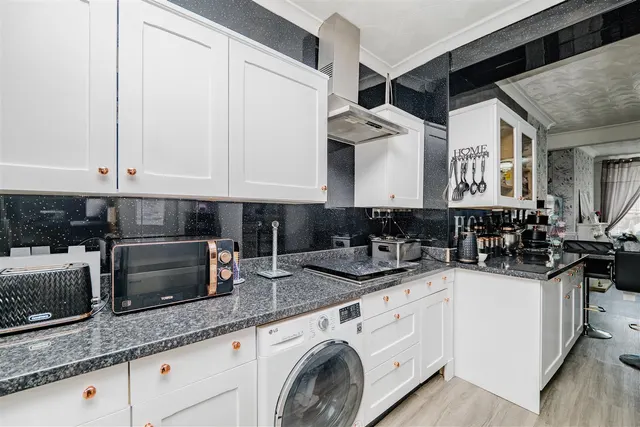 Photo 3 — Llewellyn Street, Barry, CF63 1BZ