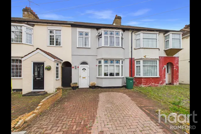 Bridport Avenue, Romford, RM7, photo 2