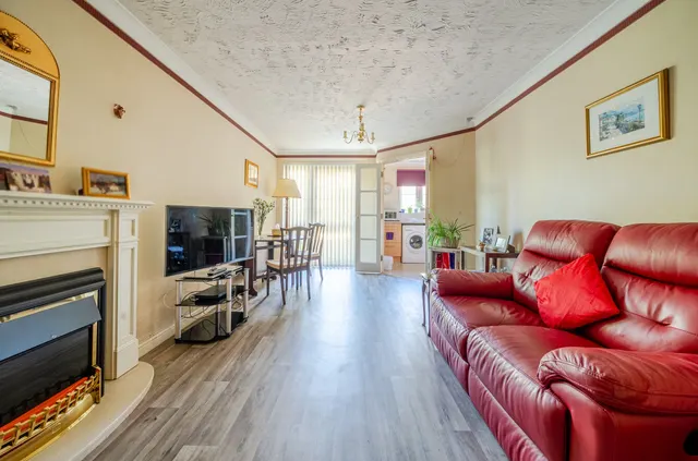 Brighton Road, Lancing, BN15, photo 3