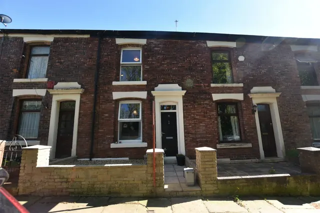 Selborne Street, Blackburn, Lancashire, BB2, photo 1