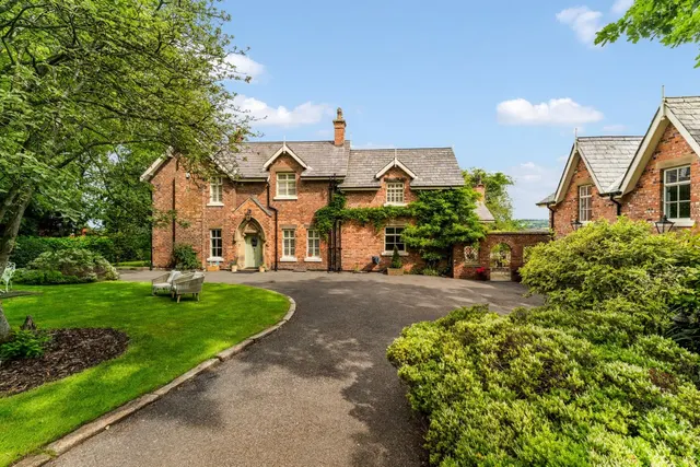 Higher Lane, Dalton, WN8, photo 1