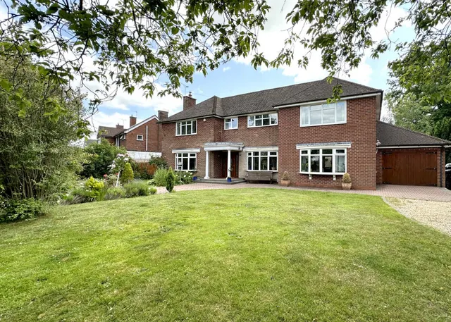 Station Road, Balsall Common, photo 1