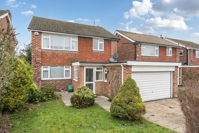 Highwood Drive, BR6, photo 1