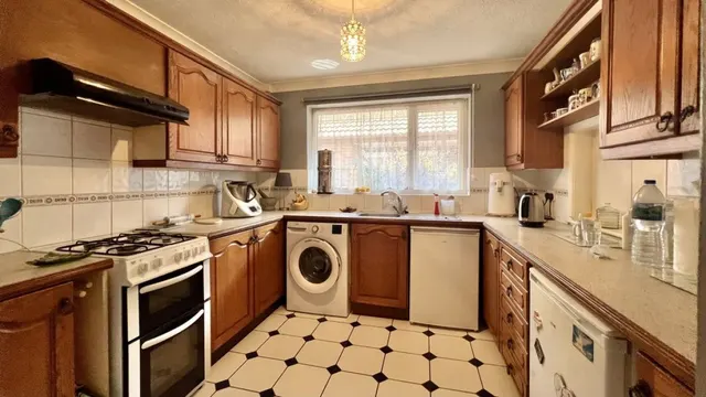 Welland Drive, Burton Upon Stather, photo 3