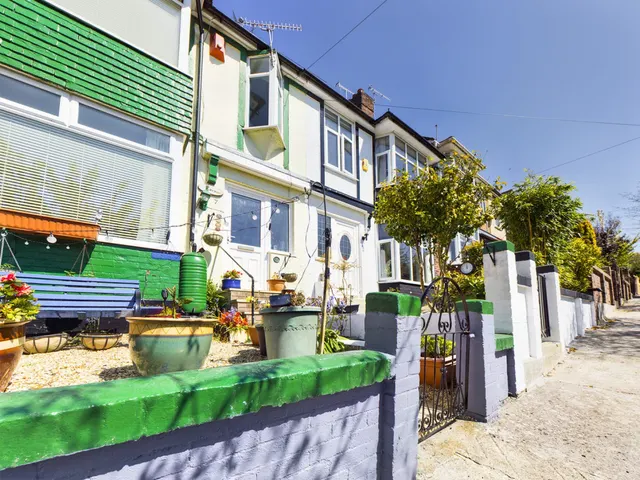 Old Laira Road, Plymouth, photo 1
