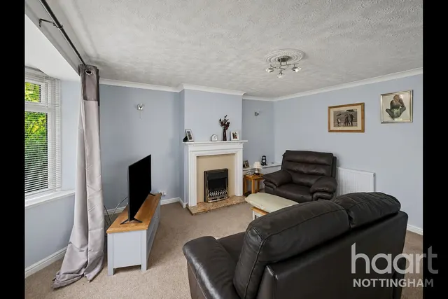 Gardendale Avenue, Clifton, NG11, photo 2