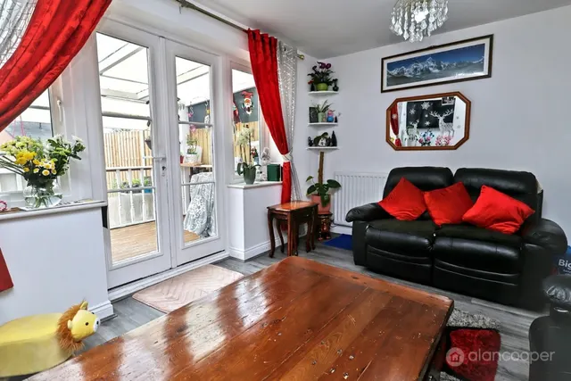 Hornbeam Close, Nuneaton, CV10, photo 3