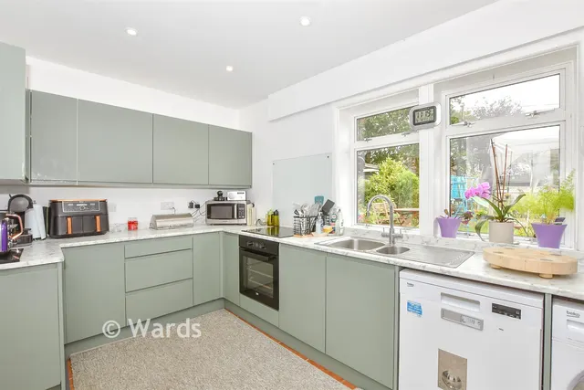 Lloyds Green, Wittersham, TN30, photo 3