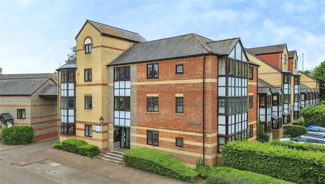Waterside Gardens, Reading, RG1, photo 1