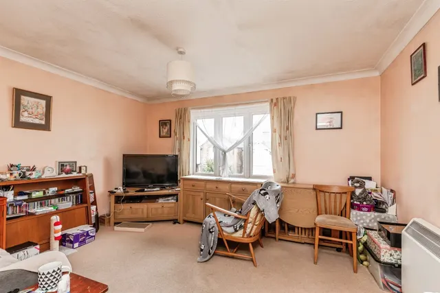 Photo 3 — Alma Court, St. Leonards-On-Sea