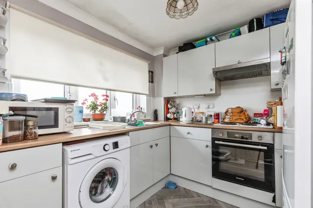 Photo 2 — Alma Court, St. Leonards-On-Sea