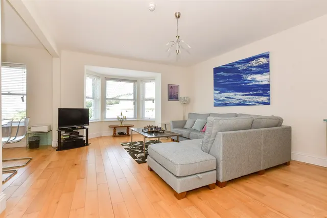 Hambrough Road, Ventnor, PO38, photo 3