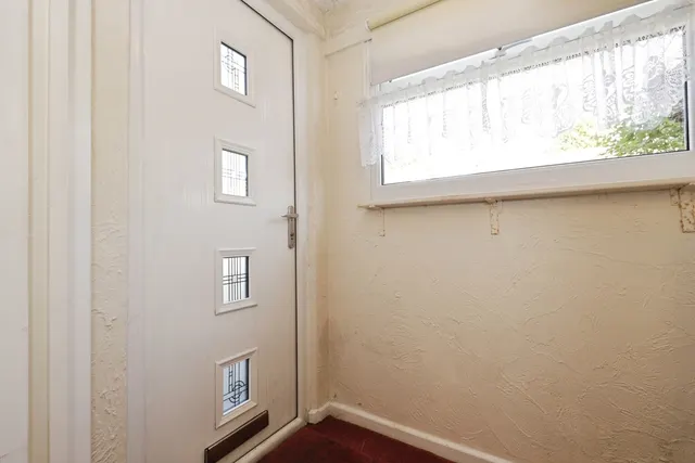 Photo 2 — Cawthorn Avenue, Harrogate, North Yorkshire, HG2