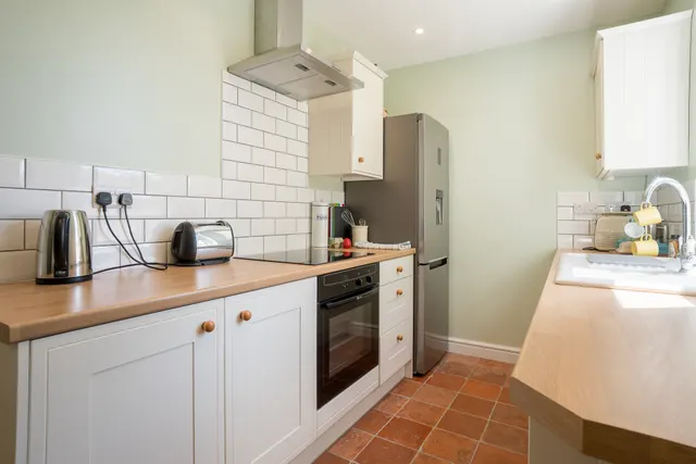 Photo 3 — 4, Brookfield Terrace, Pwllheli, Gwynedd, LL53 5NR