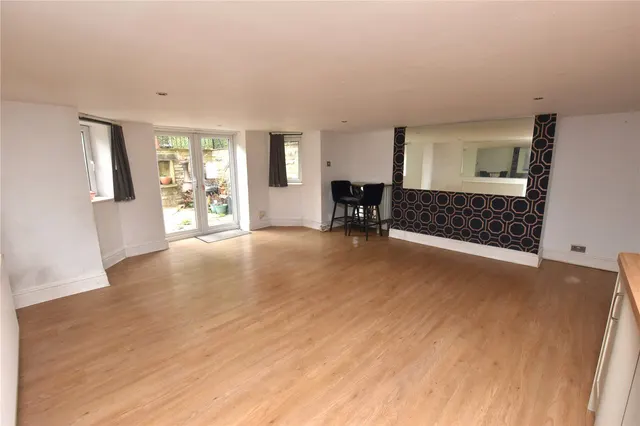 Park Drive, Harrogate, HG2, photo 3