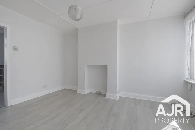 Parkside Avenue, Bexleyheath, DA7, photo 3