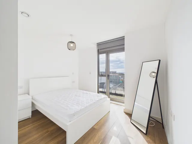 Block D Wolstenholme Square, 3 Parr St, Liverpool, L1 4EW, photo 1