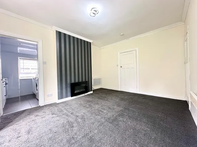 Curtis Avenue, Glasgow, G44, photo 2