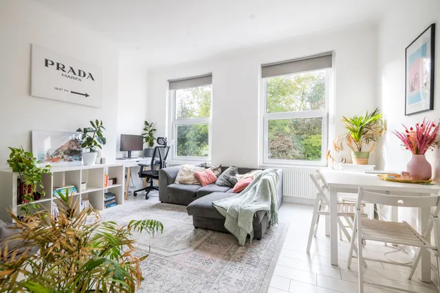 Dulwich Road, London, SE24, photo 1