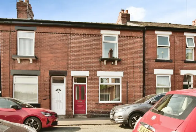 Beaconsfield Road, Altrincham, WA14, photo 1