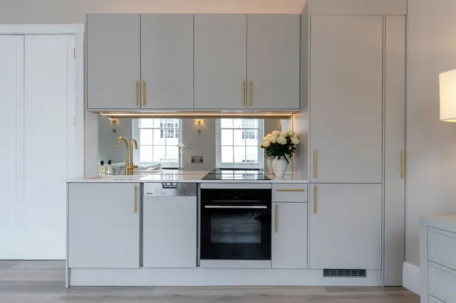 West Halkin Street, Belgravia, SW1X, photo 3