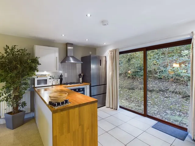 Photo 2 — The Valley, Bissoe Road Carnon Downs, Truro
