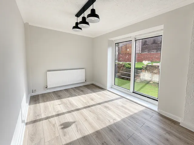 Eatons Mead, Chingford, E4, photo 3