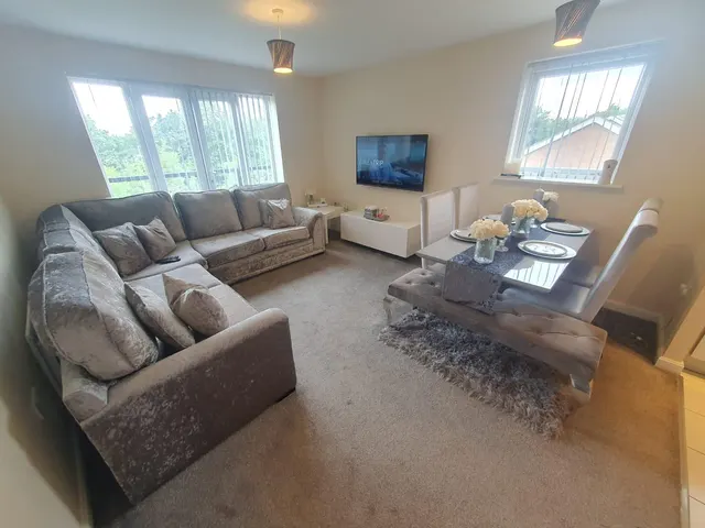 Onyx Crescent, Off Humberstone Lane, LE4, photo 1