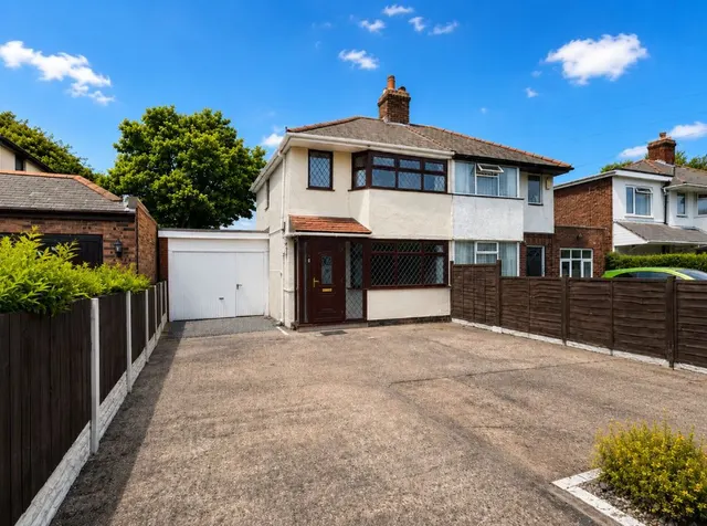 Bridge Cross Road, Burntwood, WS7, photo 1