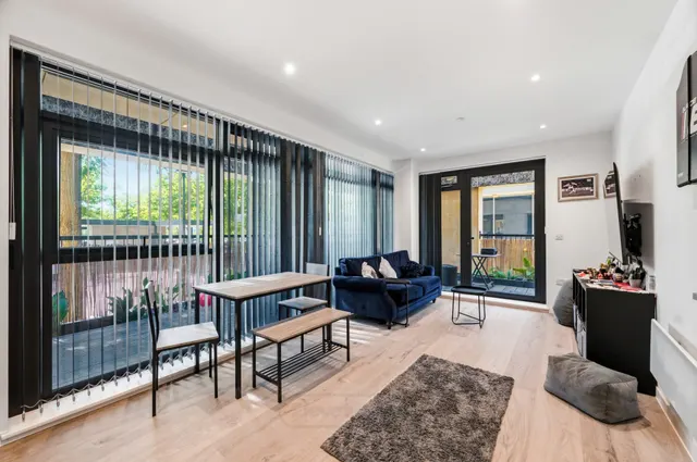 Photo 2 — Flat 1, Tempus House, Milton Keynes, 249 Midsummer Boulevard, MK9 1FP