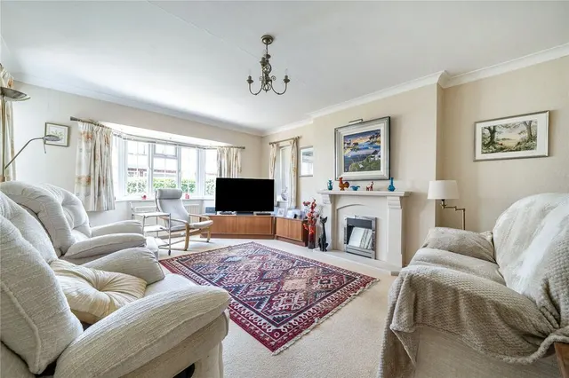 Photo 2 — Roselands, Sidmouth, Devon, EX10