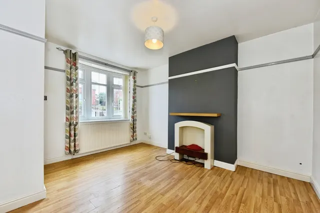 Photo 3 — Fishponds Road, Sheffield, South Yorkshire, S13