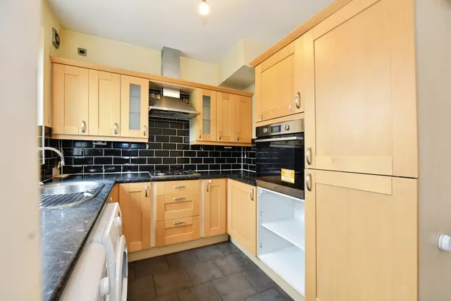 Photo 2 — Fishponds Road, Sheffield, South Yorkshire, S13