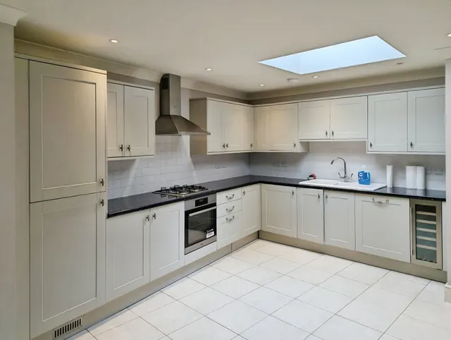 2 bedroom house, Church Road, Branston, LN4