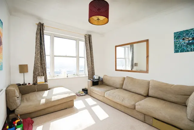 Buckingham Road, Brighton, BN1, photo 2