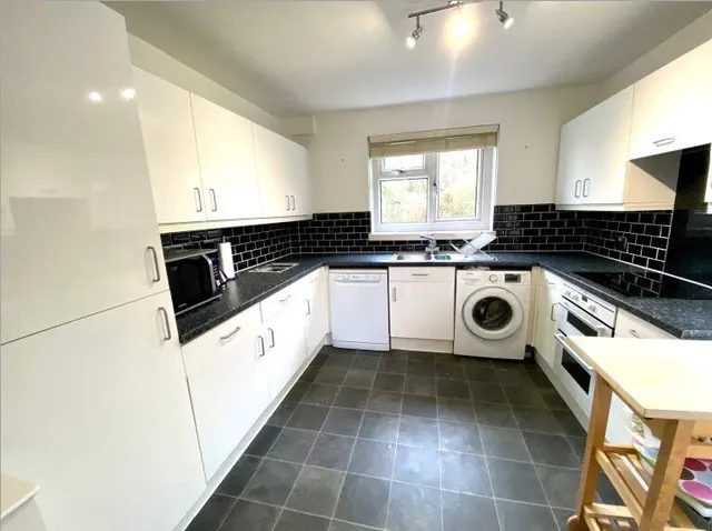 Photo 2 — Boggart Hill Crescent, Leeds, West Yorkshire, LS14