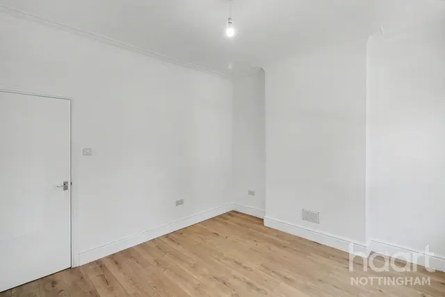 Eland Street, Nottingham, NG7, photo 3