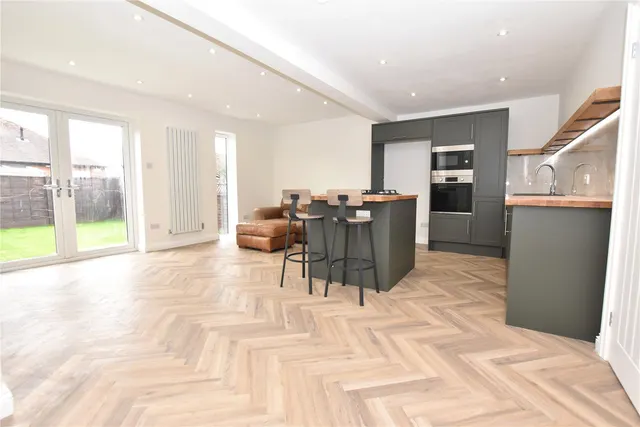 Kelmscott Gardens, Leeds, LS15, photo 2