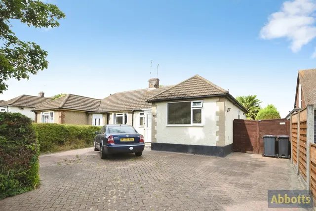 Louis Drive East, Rayleigh, Essex, SS6, photo 1