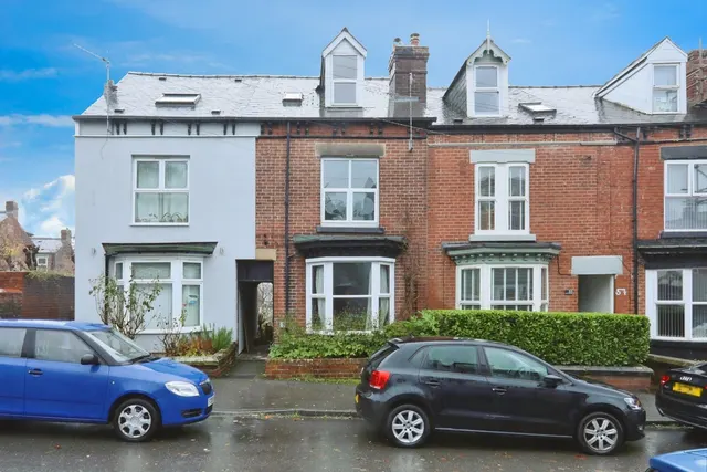 Sandford Grove Road, Sheffield, S7, photo 1