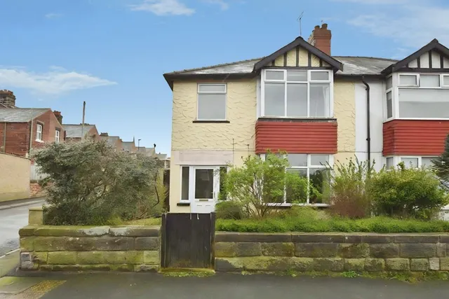 Bilton Drive, Harrogate, photo 1