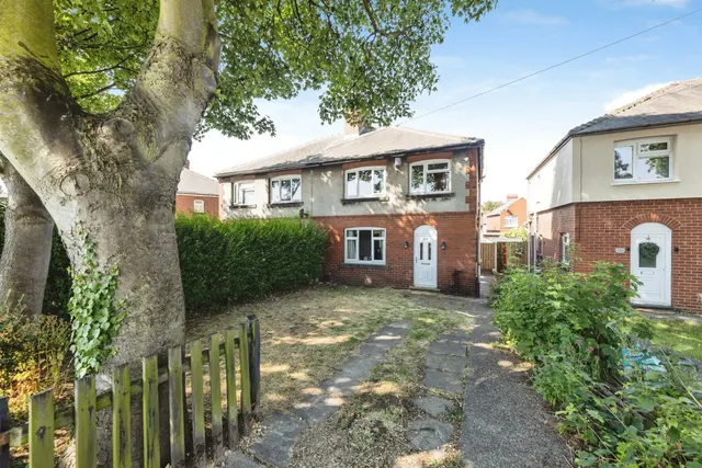 Darfield Road, Cudworth, S72, photo 1